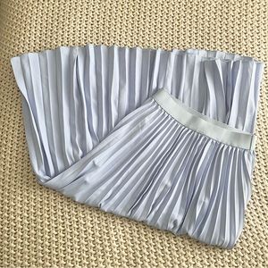 Taba pale blue pleated Skirt